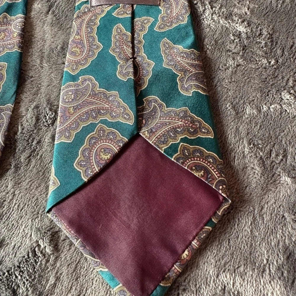 Geoffrey Beene men’s‎ silk paisley teal green tie